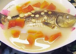 胡萝卜鲫鱼汤