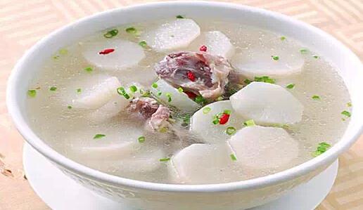 羊肉萝卜汤