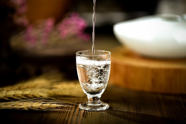 摄图网_500610131_banner_白酒酒花（企业商用） (1).jpg