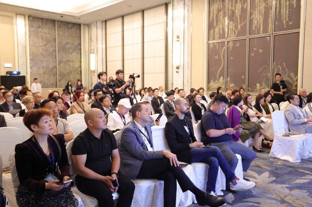 1763604109141056.jpg 1763604109141056.jpg