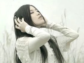 最易让男人移情的8种木讷女人