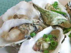 警惕！家长要小心孩子吃海鲜
